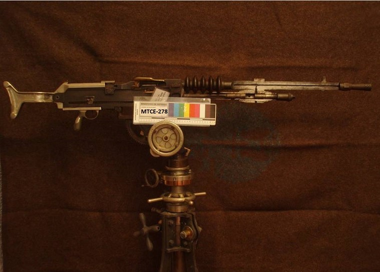 Ametralladora Hotchkiss M1914 calibre 7 mm.